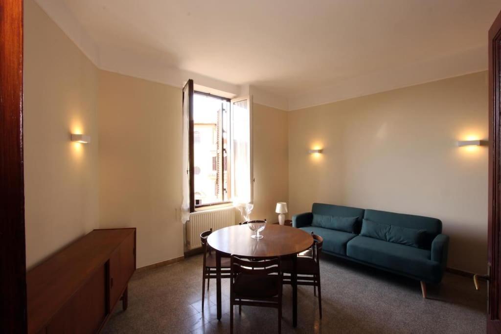 Sacconi Flat Apartment Rom